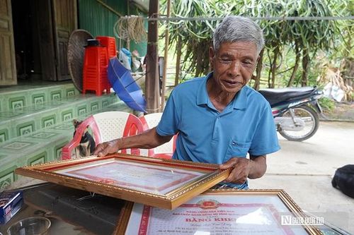 Chuyện những người có uy tín của một huyện miền núi ở Quảng Bình