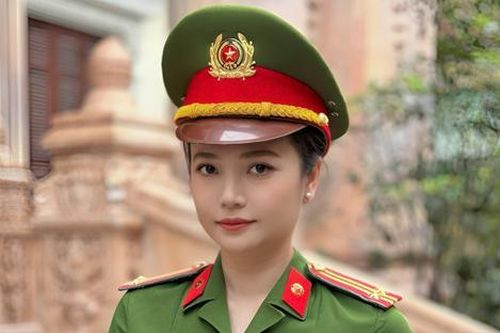 NSƯT Kiều Anh hé lộ tạo hình công an đẹp đỉnh, phản ứng của 'ông xã' kém tuổi gây bão