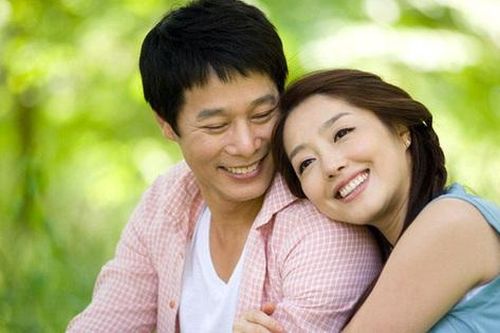 Thiêng liêng hai tiếng 'bạn đời'