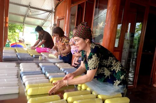 Hấp dẫn sản phẩm bánh Đá Hà Giang