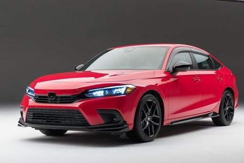 Honda Civic: Xe thể thao giá rẻ, giá lăn bánh từ 806 triệu đồng