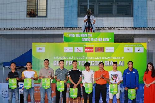 Khởi tranh Giải Bóng đá 7 người Highland Championship Cup FPT Telecom Gia Lai
