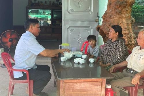 Mặt trận các cấp huyện Phú Thiện giúp hộ nghèo an cư