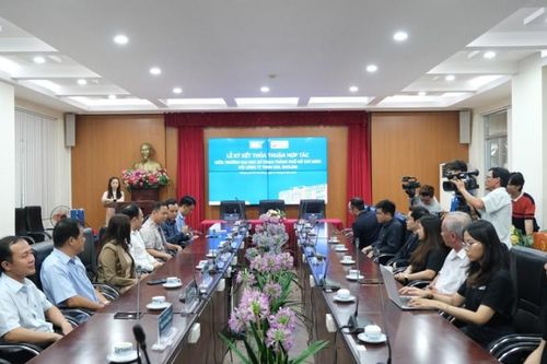 Nâng cao năng lực ngoại ngữ cho sinh viên ngay từ trên giảng đường