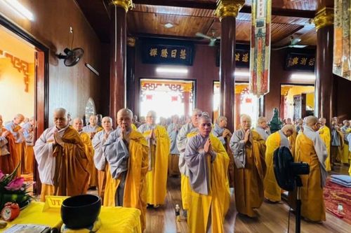 TP.Đà Nẵng: Chư Ni các trú xứ tác pháp Tự tứ tại trường hạ Bảo Quang