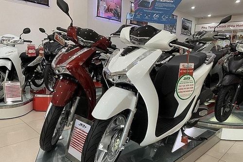 Giá xe Honda SH mới nhất tháng 8 giảm thấp chưa từng có