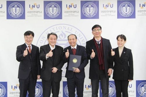 Trường Đại học Nguyễn Trãi công bố điểm chuẩn, nhiều ngành hút thí sinh
