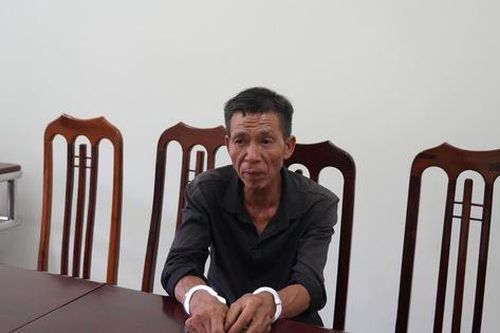 Hà Giang: Bắt kẻ dùng súng bắn vợ