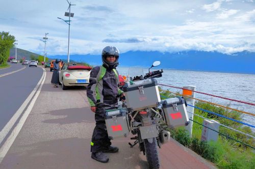 Tôi 71 tuổi, phượt môtô gần 14.000 km khắp Tây Tạng