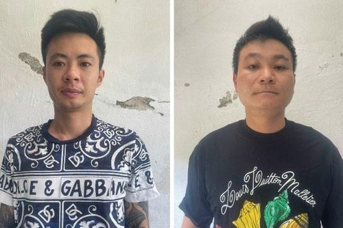 Khởi tố 2 đối tượng mang súng đến nã đạn dằn mặt đối thủ