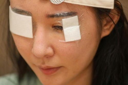 Nhập viện vì ngộ độc 'mùi nhà mới'