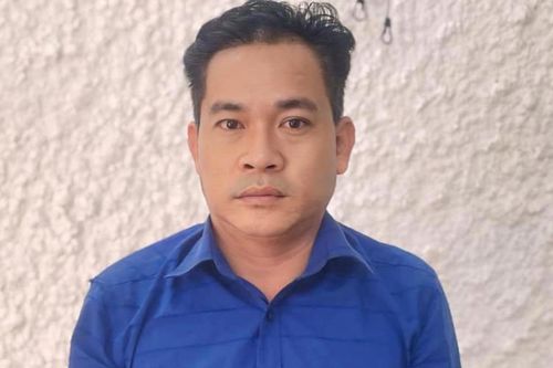 Thầy bói rởm lên mạng lừa đảo
