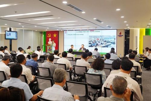 PVFCCo: Quyết liệt 'Một đội ngũ, một mục tiêu'