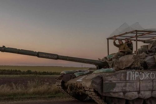 Lính dù kể lại việc bắt sống xe tăng T-90M Proryv ở vùng Kursk