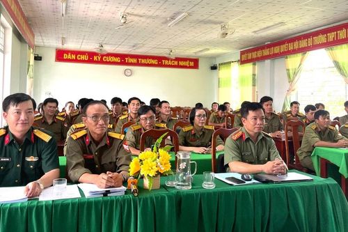 Cần Thơ: Nâng cao chuyên môn giảng dạy Giáo dục Quốc phòng và An ninh