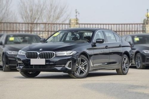 Triệu hồi hơn 1,3 triệu xe BMW vì lỗi túi khí Takata
