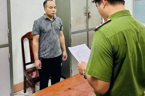 Bắt giam đối tượng lừa đảo chiếm đoạt 32 tấn bạch tuộc