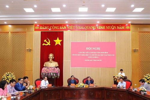 Chuyên gia khuyến nghị Ninh Bình phát triển theo chữ 'Dinh'