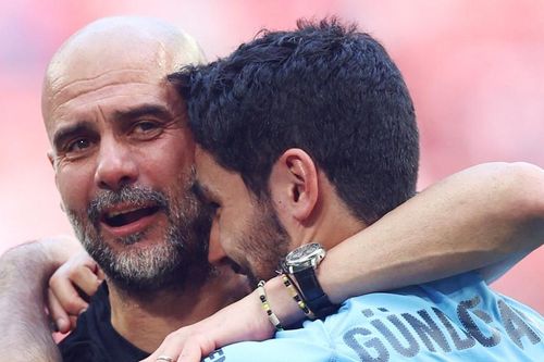 Gundogan chạy khỏi Barcelona, Pep đón ngay về Man City