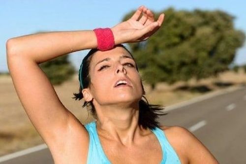Đổ mồ hôi nhiều có tốt không, những ai hay đổ mồ hôi?