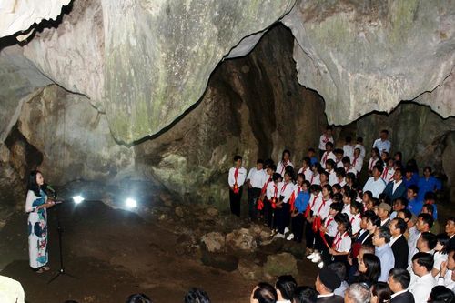 Hang Rú Ấm - nơi thành lập chi bộ Đảng đầu tiên ở Nghĩa Đàn