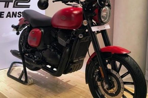 Mô tô cổ điển đẹp như tranh, động cơ 294cc, nhiều trang bị hiện đại mà giá chỉ 51 triệu đồng
