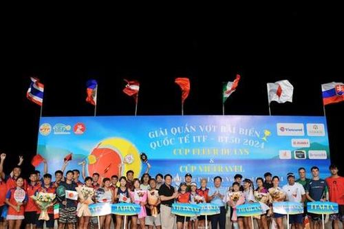 Bình Định: Khai mạc giải quần vợt bãi biển quốc tế ITF-BT 50