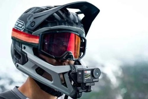 Camera gắn trên mũ bảo hiểm bị cấm ở Đức