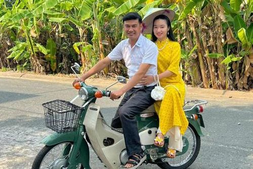 Nam diễn viên sợ nhiều đời vợ nên U50 cưới nữ khán giả kém 26 tuổi, xưa yêu thầm Việt Hương