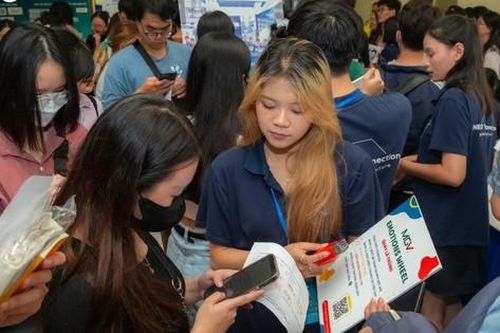 NEU Internship Day 2024: Tìm kiếm cơ hội thực tập cho sinh viên