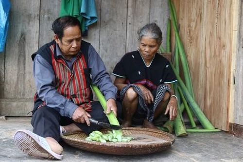 Giải quyết các vấn đề của phụ nữ và trẻ em DTTS&MN phụ thuộc nhiều vào công tác truyền thông