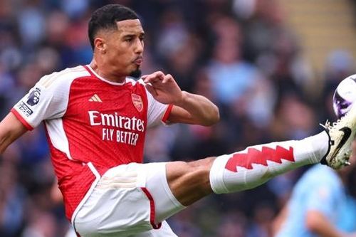 William Saliba: Trung vệ 'thép' đi vào lịch sử Arsenal