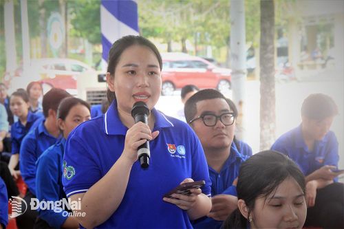 Phát huy vai trò trí thức trẻ