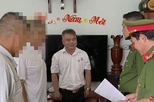 Khởi tố nguyên Chủ tịch UBND phường Trảng Dài và kế toán gây thất thoát hơn 111 triệu đồng