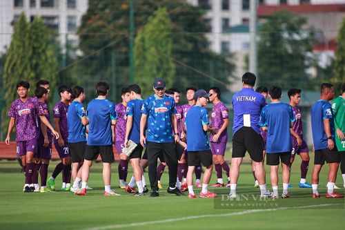Bóng đá Việt Nam hướng đến World Cup... 2030