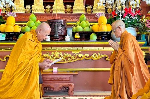 BR-VT: Chư Tăng, Ni TP.Vũng Tàu tác pháp Tự tứ, kết thúc khóa An cư kiết hạ