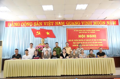 Chung quyết tâm và trách nhiệm gọn phố, sạch hè