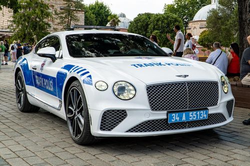 Cận cảnh xe cảnh sát Bentley Continental GT ở Thổ Nhĩ Kỳ
