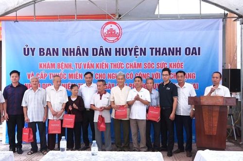 Huyện Thanh Oai: khám bệnh, cấp thuốc miễn phí cho 273 người có công