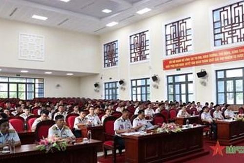 Lữ đoàn 127: Khai mạc Hội thi tàu chính quy mẫu mực và Hội thao huấn luyện tàu năm 2024