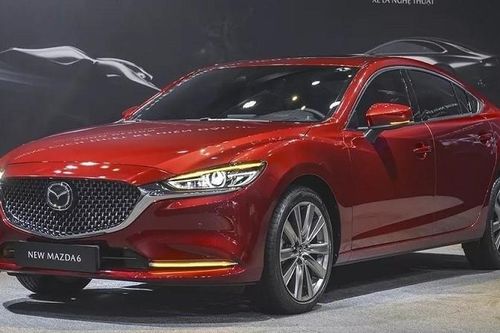 Mazda 6 2024 bổ sung hai phiên bản mới tại Việt nam, giá từ 769 triệu đồng