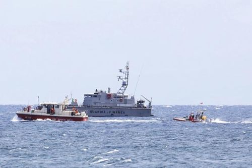 Du thuyền sang trọng chìm ngoài khơi Sicily, tỷ phú Mike Lynch và nhiều người nổi tiếng mất tích