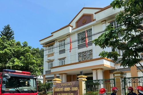 Cháy trụ sở UBND xã Quang Kim (Lào Cai)