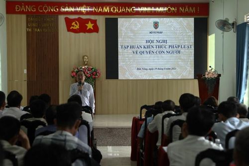 Bộ Tư pháp tổ chức Tập huấn kiến thức pháp luật về Quyền con người tại Đắk Nông