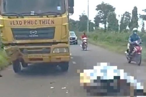 Mẹ gặp nạn qua đời, con tử vong nghi uống thuốc cỏ cháy