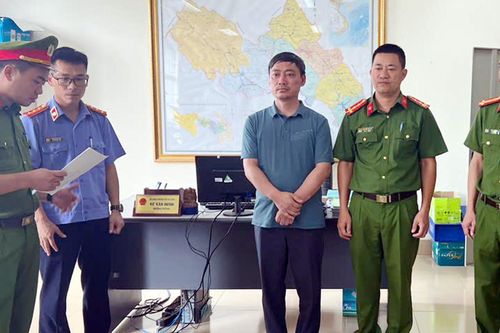 Vụ nổ mìn 1 người tử vong: 2 'nhân vật' bất ngờ tự thú hành vi đưa, nhận hối lộ