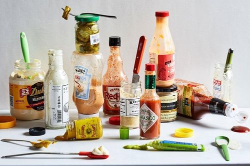 Gia vị đã mở nắp dùng được trong bao lâu?