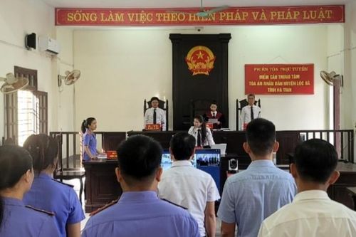 VKSND huyện Lộc Hà phối hợp tổ chức phiên tòa trực tuyến rút kinh nghiệm
