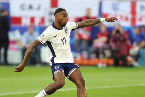 Toney rời Brentford, Al-Ahli phá vỡ kỷ lục để có chữ ký 'bom tấn'