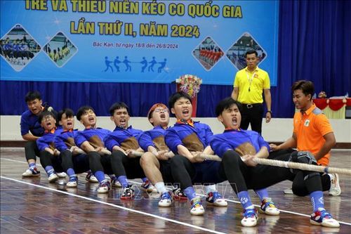 Khai mạc Giải vô địch trẻ và thiếu niên Kéo co quốc gia
